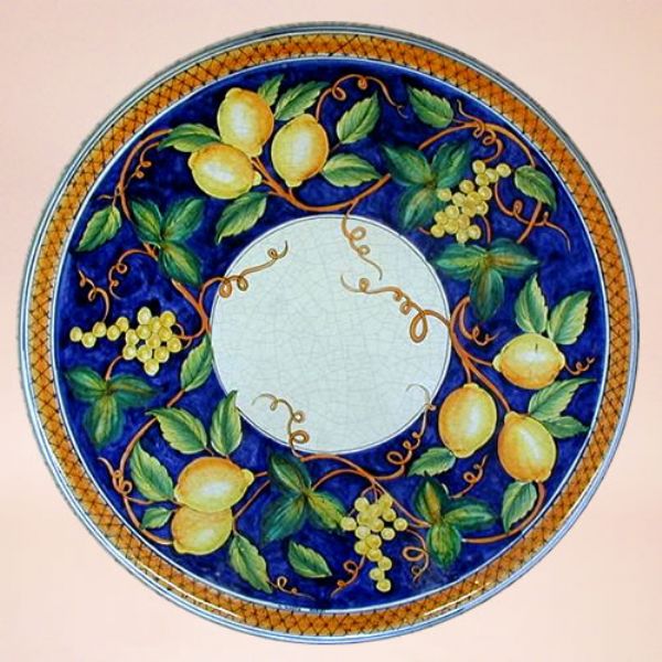 CE0003 T - CLASSIC - In the photo: 60 cm. diameter table<BR><BR>Ceramic table, 4-5 cm thick. Suitable for inside and outside, resistant to a temperature range of 0 to 500 °C.
