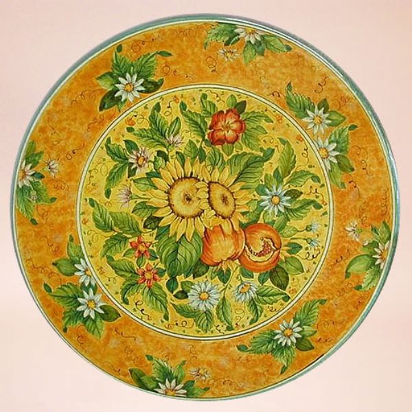 CE0007 T - CLASSIC - In the photo: 60 cm. diameter table<BR><BR>Ceramic table, 4-5 cm thick. Suitable for inside and outside, resistant to a temperature range of 0 to 500 °C.