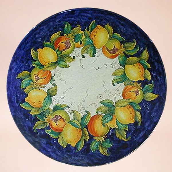 CE0053 T - CLASSICO - In the photo: 70 cm. diameter table<BR><BR>Ceramic table, 4-5 cm thick. Suitable for inside and outside, resistant to a temperature range of 0 to 500 °C.