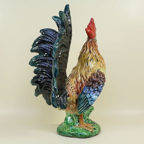 ROOSTER WITH HIGH BLUE AND GREEN TAIL, CM.50H
