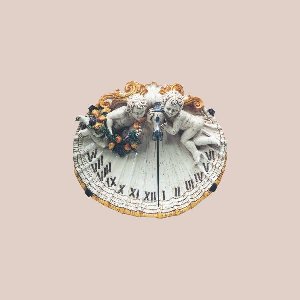 WALL SUNDIAL WITH CHERUBS, cm.86lx74h