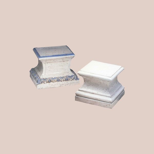 WHITE AND BLUE SQUARE COLUMN WITH LEAVES IN RELIEF (available in other colours)