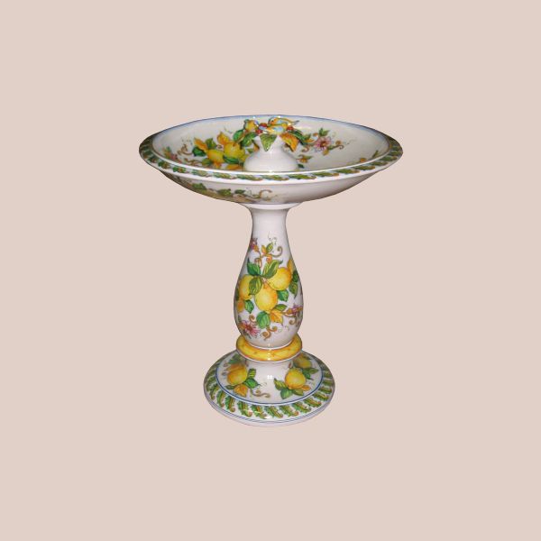 GARDEN FOUNTAIN ON A PEDESTAL CM.85D, DIAMETER CM.65