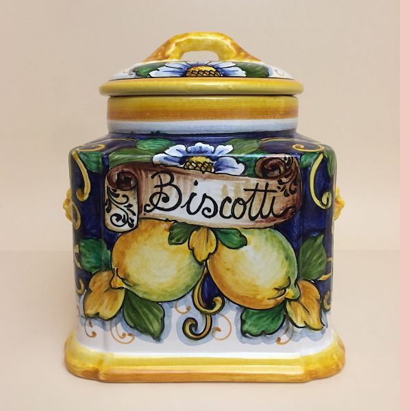 SQUARE CANISTER LIMONI FONDO BLU (WRITING TO CHOOSE. I N THE PICTURE: BISCOTTI), CM.25H