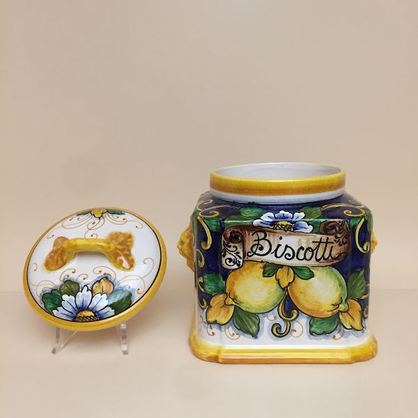 SQUARE CANISTER LIMONI FONDO BLU (WRITING TO CHOOSE. I N THE PICTURE: BISCOTTI), CM.25H