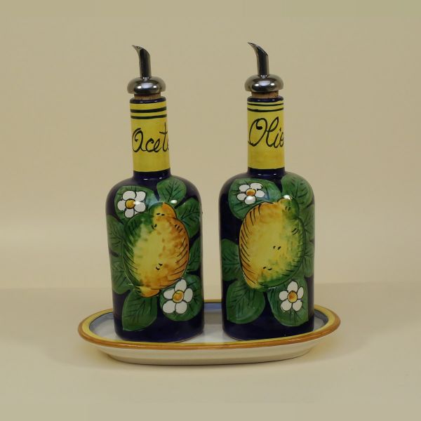 Set of 2 oil and vinegar bottles, cm.20h with tray Limoni f/blu