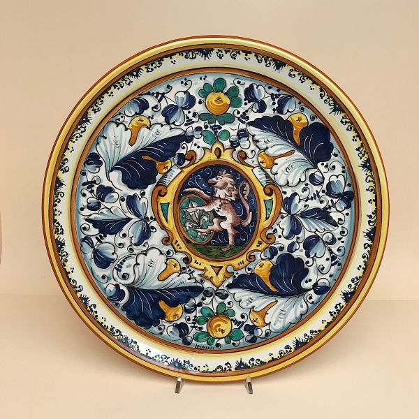 PLATE CM.40D design: CAFAGGIOLO with Florentine coat of arm