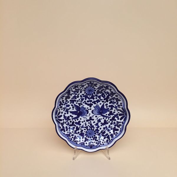Scallop-edged plate cm.25d