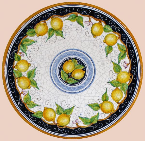 LEO010 T  - TOP - In the photo: 80 cm. diameter table<BR><BR>Volcanic stone, 3 cm thick. Suitable for inside and outside, resistant to a temperature range of -60 to 1000 °C.