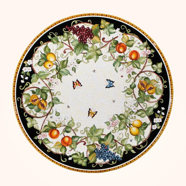 LEO057 T - In the photo: 130 cm. diameter table<BR><BR>Volcanic stone, 3 cm thick. Suitable for inside and outside, resistant to a temperature range of -60 to 1000 °C.