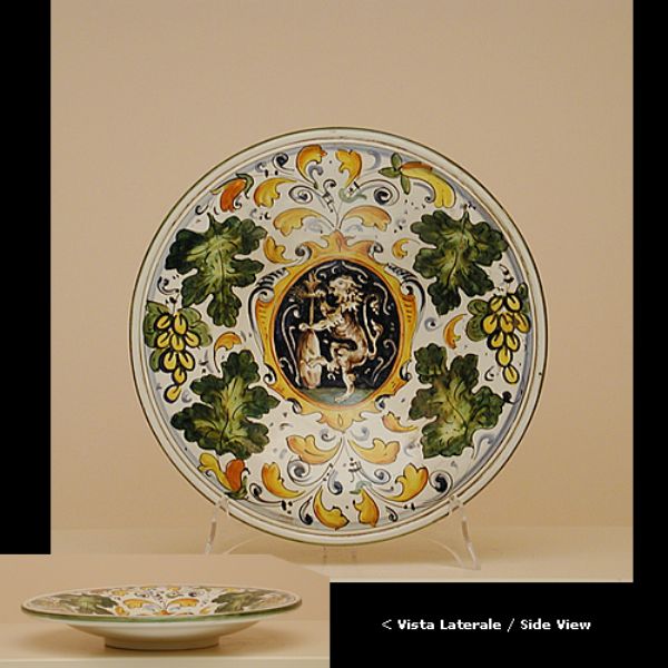 CC301D 30L - Plate cm. 30 cafaggiolo colori coat of arms with lion