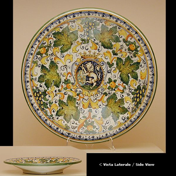 CC301I 55L - Wall plate cm. 55 cafaggiolo colori coat of arms with lion