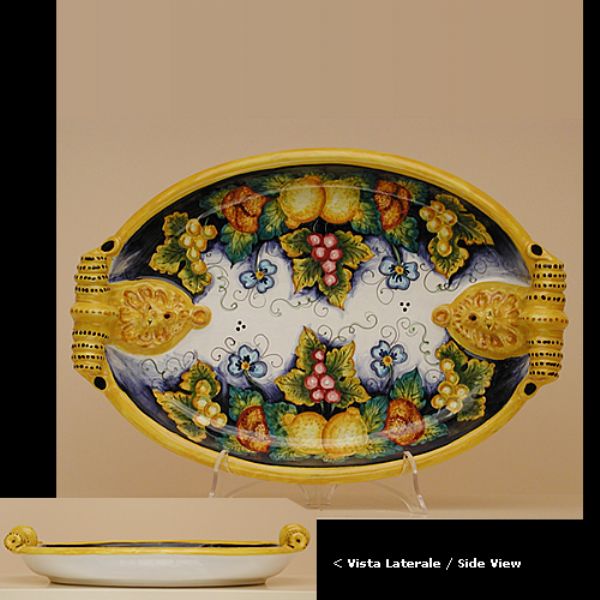 UL212C 44L - Oval tray with curly handles and lion heads cm 44l.